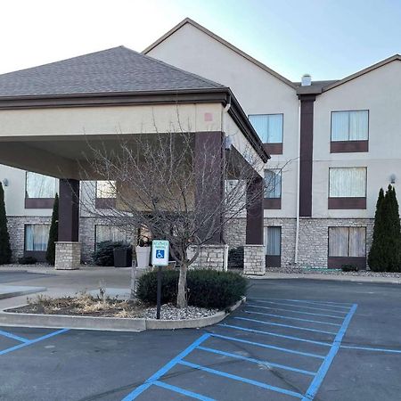 Spark By Hilton La Crosse Onalaska Buitenkant foto