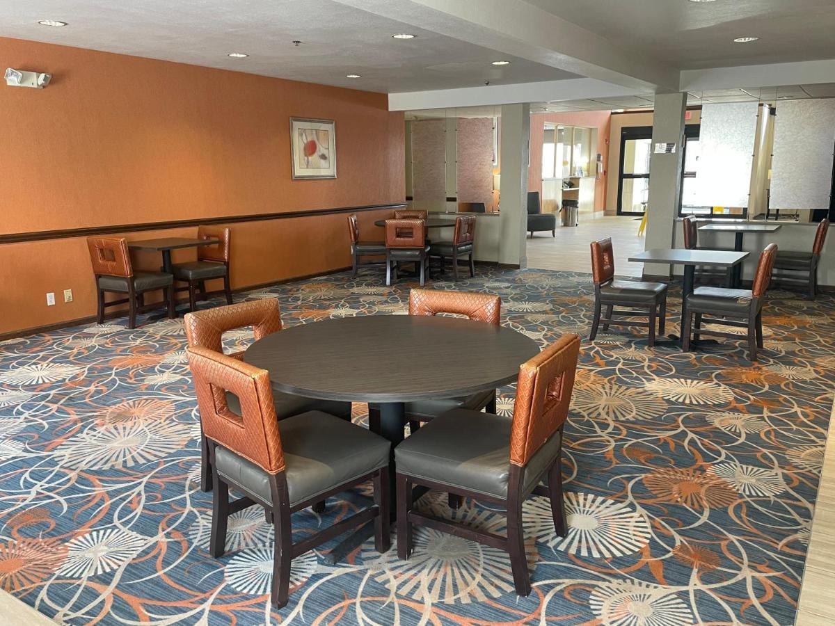 Spark By Hilton La Crosse Onalaska Buitenkant foto
