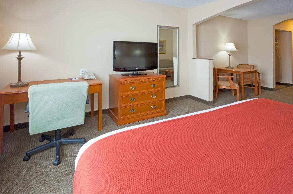 Stay Suites Formerly Known As Days Inn & Suites By Wyndham La Crosse-Onalaska Kamer foto